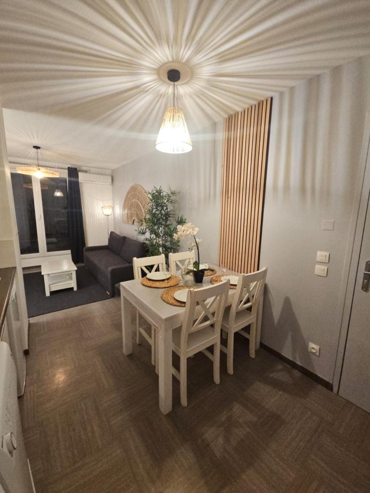 Ferienwohnung La Terrasse De L'Imbut - Climatisation & Piscine Gréoux-les-Bains Exterior foto